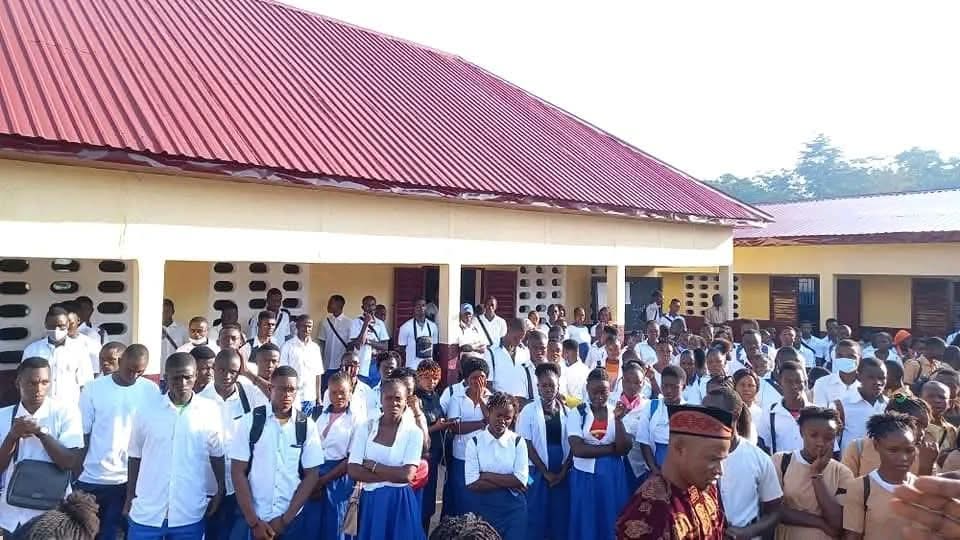 Guinée : Videos d'élèves en uniforme sur les réseaux sociaux, l'école face à une dérive inquiétante