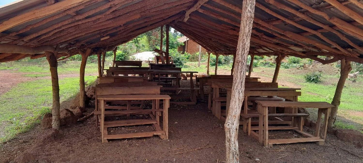 Guinée : À Pounneya, les parents se mobilisent pour sauver l’avenir de 42 élèves