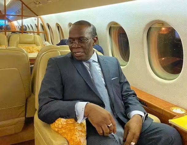 Évacuation sanitaire : Kassory Fofana quitte Conakry à bord d’un avion médicalisé