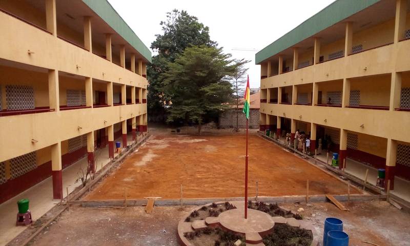 Conakry: la réouverture des classes perturbée par une pénurie de carburants