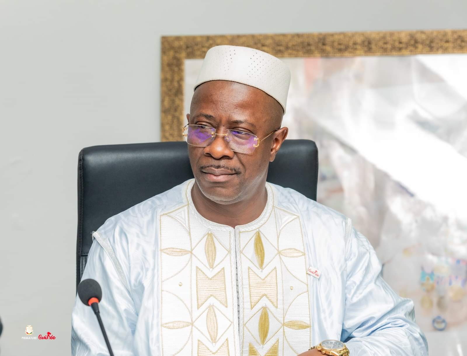 Guinée: L'équipe du Ministère de l’Energie de l’Hydraulique et des Hydrocarbures reçue par la commission d'évaluation de la primature 
