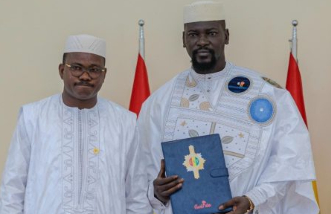 Guinée : la prime de 500 millions GNF accordée aux conseillers nationaux enflamme le débat public