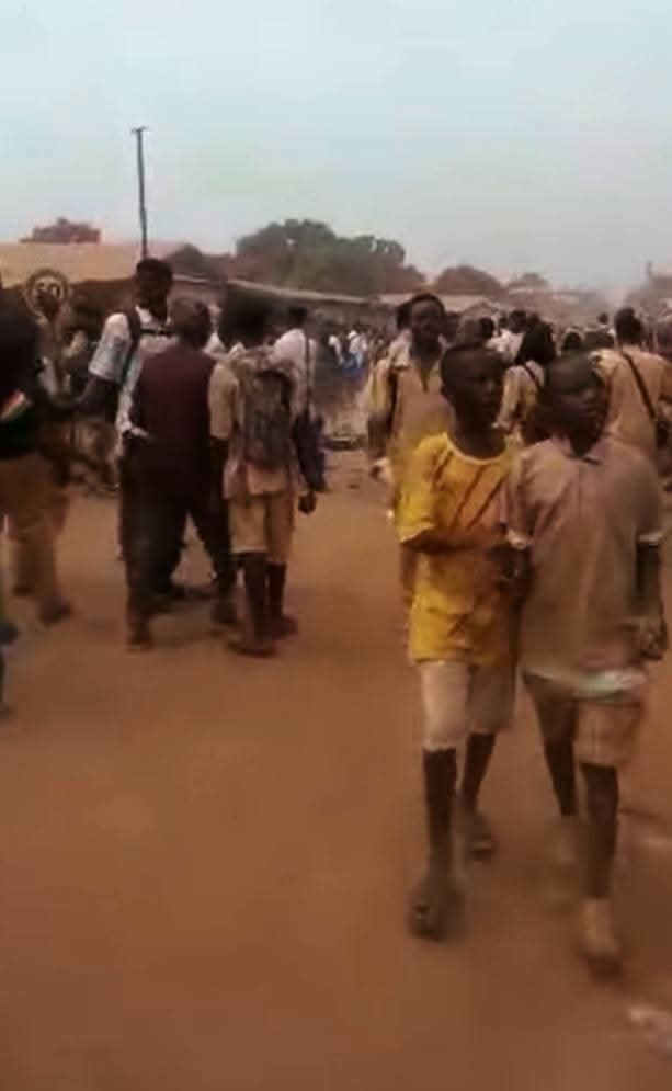 Lutte contre l’absentéisme scolaire à Conakry : près d’une vingtaine de parents devant la justice
