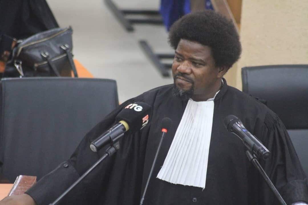 Plaidoiries, procès du 28 septembre 2009 : Maître Jocamey Haba suscite à la fois la compassion et l'antipathie envers son client Moussa Dadis Camara !
