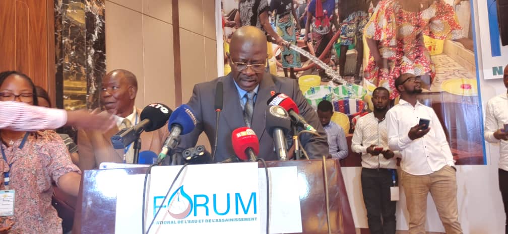 Hôtel Primus Kaloum : Discours d'ouverture du ministre d'EHH lors du forum national de l'eau et de l'assainissement
